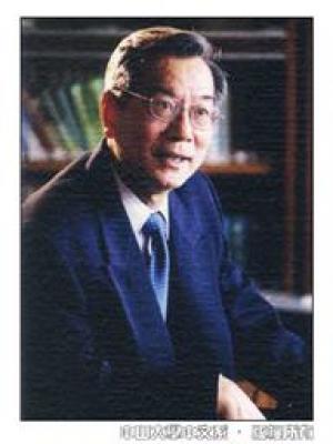 黄天骥